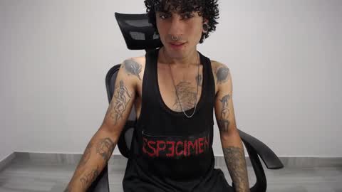 Plux online show from December 28, 2024, 3:58 am