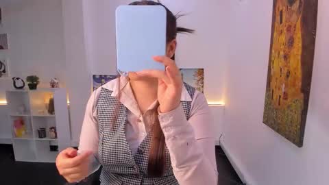 Snapshot of press_anykey chatting on January 7, 2026, 12:07 pm Camila online show from January 7, 2026, 12:07 pm