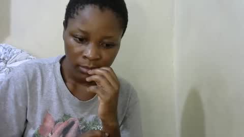 prettie_tesh online show from February 8, 2025, 6:44 pm