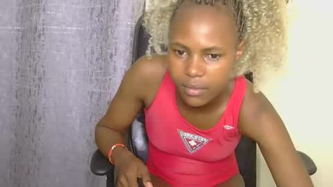 Snapshot of pretty_africanah chatting on February 19, 2026, 10:28 pm pretty_africanah online show from February 19, 2026, 10:28 pm