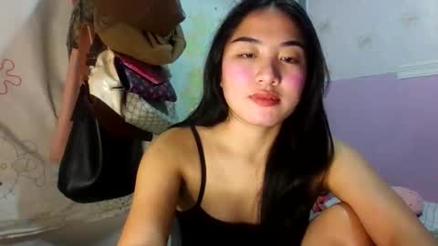 pretty_am online show from February 4, 2026, 4:02 pm