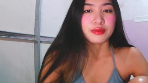 pretty_am online show from April 14, 2026, 4:13 pm