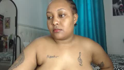 Snapshot of pretty_annah chatting on April 20, 2026, 8:28 am Annah online show from April 20, 2026, 8:28 am