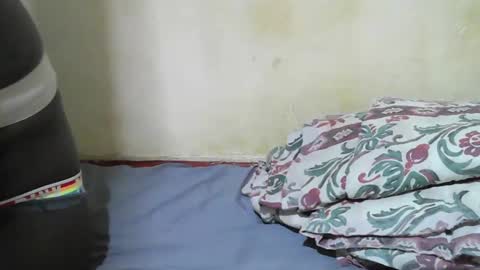 pretty_ass07 online show from January 24, 2025, 6:25 pm