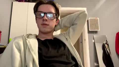 Pretty boy online show from January 11, 2026, 2:00 pm
