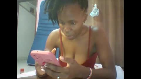 pretty_darya online show from January 12, 2025, 6:27 pm