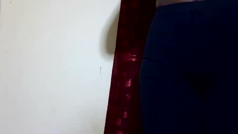 Snapshot of pretty_ebby chatting on April 25, 2026, 3:20 pm pretty_ebby online show from April 25, 2026, 3:20 pm