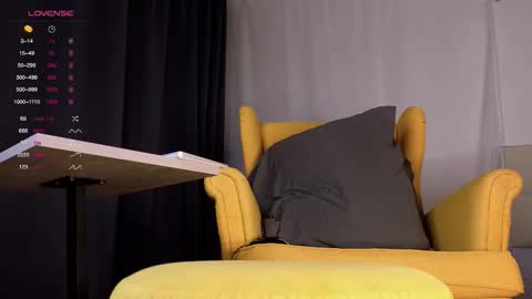 Snapshot of pretty_helga chatting on March 3, 2026, 9:48 am pretty_helga online show from March 3, 2026, 9:48 am