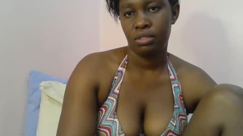 Snapshot of pretty_kylah chatting on November 24, 2025, 6:02 am pretty_kylah online show from November 24, 2025, 6:02 am