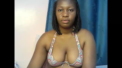 Snapshot of pretty_kylah chatting on December 21, 2025, 12:51 am pretty_kylah online show from December 21, 2025, 12:51 am