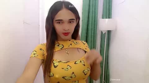 pretty_lady_kitty online show from January 15, 2026, 10:20 am