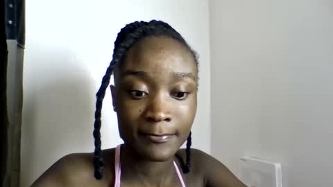 pretty luv1 online show from June 8, 2026, 9:53 am
