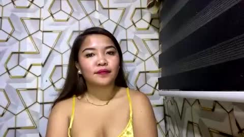 Snapshot of pretty_pharsa chatting on July 2, 2026, 6:25 pm pretty_pharsa online show from July 2, 2026, 6:25 pm