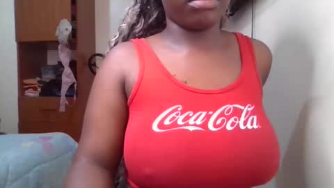 pretty_shila online show from March 12, 2026, 10:43 am