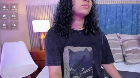 Daisy Flower online show from April 2, 2026, 2:31 am