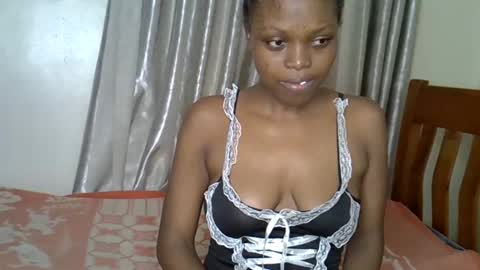 Snapshot of prettybabe02 chatting on October 4, 2025, 9:57 pm SaraCattra online show from October 4, 2025, 9:57 pm