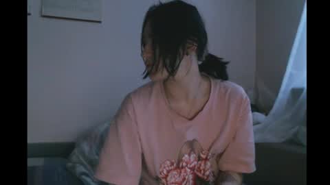 Snapshot of prettybella_7 chatting on January 8, 2025, 5:16 am Bella online show from January 8, 2025, 5:16 am