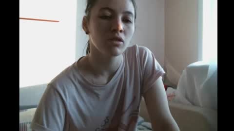 Snapshot of prettybella_7 chatting on February 23, 2025, 5:01 am Bella online show from February 23, 2025, 5:01 am