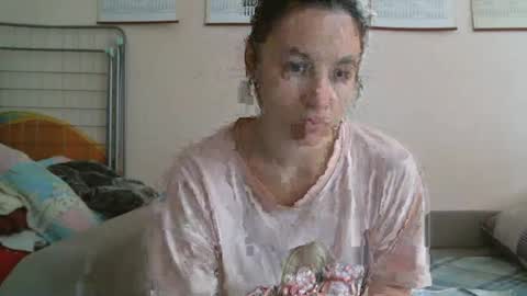 Snapshot of prettybella_7 chatting on September 24, 2025, 11:13 am Bella online show from September 24, 2025, 11:13 am