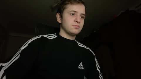 Snapshot of prettyboyhot01 chatting on December 6, 2024, 7:32 am prettyboyhot01 online show from December 6, 2024, 7:32 am