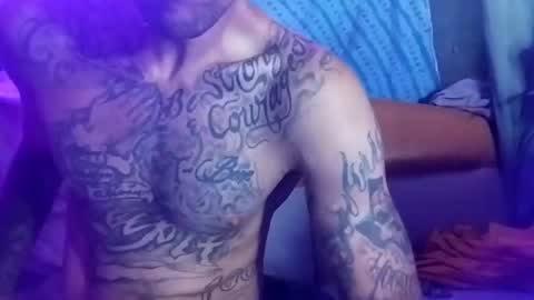 Snapshot of prettyboytatted69 chatting on October 7, 2025, 7:38 am Prettyslangin69 FYPM online show from October 7, 2025, 7:38 am