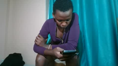 prettychocolata online show from April 12, 2026, 11:48 am