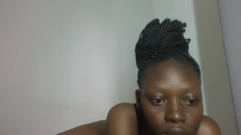 prettydollk online show from September 24, 2025, 7:01 am
