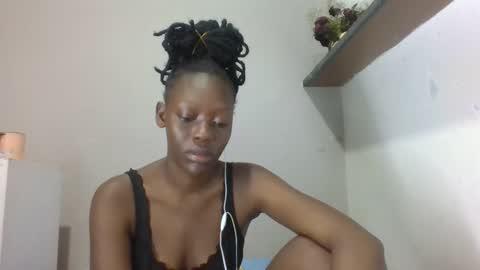Snapshot of prettydollk_dons chatting on February 20, 2026, 6:59 am prettydollk_dons online show from February 20, 2026, 6:59 am