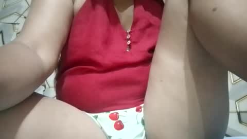 prettygirl2697 online show from January 18, 2026, 3:49 pm