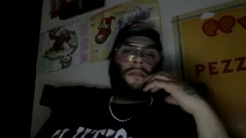 prettyglazed online show from February 12, 2026, 2:06 am