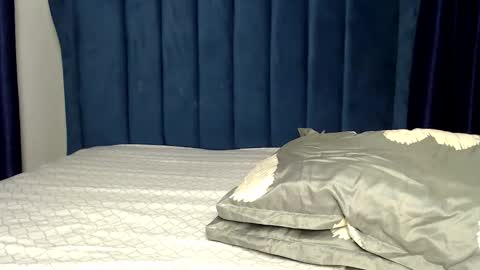 Mary online show from November 18, 2025, 6:01 pm