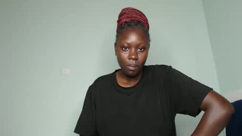 Lizzy online show from February 25, 2025, 8:03 am