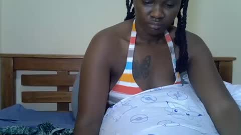 Snapshot of prettyliz30 chatting on May 28, 2026, 1:36 am LILIAN online show from May 28, 2026, 1:36 am