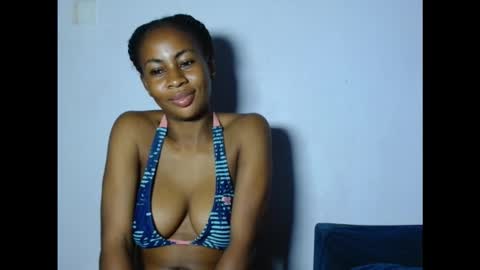 evelyn online show from November 29, 2025, 7:50 pm