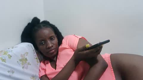 Snapshot of prettynana2 chatting on January 8, 2026, 11:51 pm nana online show from January 8, 2026, 11:51 pm