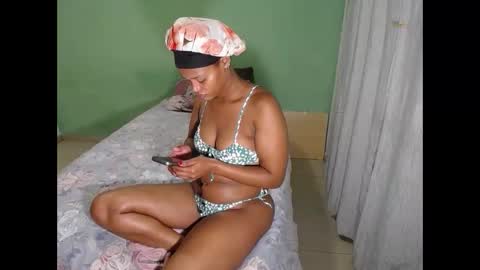 prettynyash online show from March 16, 2026, 6:01 pm