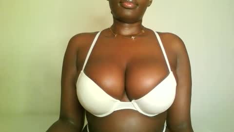 prettyvishy online show from April 21, 2026, 2:51 am