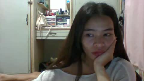 Snapshot of prety784828 chatting on April 21, 2026, 12:33 pm prety784828 online show from April 21, 2026, 12:33 pm