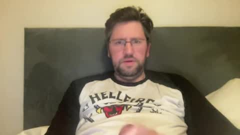 PreviewH online show from April 22, 2026, 9:27 pm