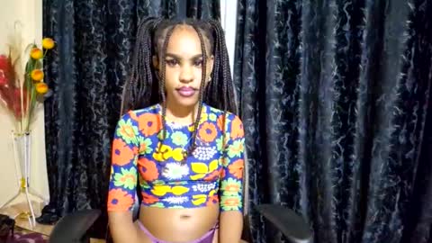 priceless_sexy online show from September 14, 2025, 6:51 pm