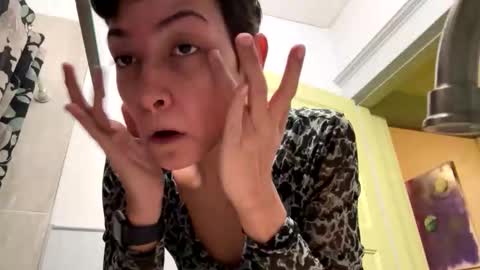 Princess Arii online show from November 27, 2025, 5:31 am