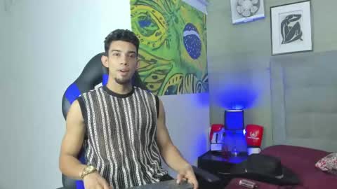 prince_arthur77 online show from October 16, 2025, 2:18 pm