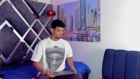 prince_arthur77 online show from April 11, 2026, 2:54 pm