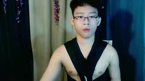 Snapshot of prince_valx chatting on January 27, 2025, 5:04 pm prince_valx online show from January 27, 2025, 5:04 pm