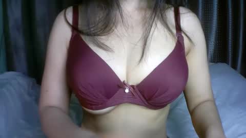   princess   online show from December 20, 2025, 2:29 am