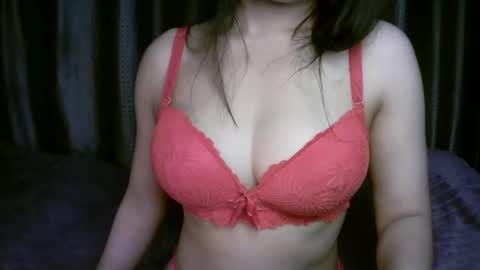 Snapshot of princess916446 chatting on February 16, 2026, 3:19 pm princess online show from February 16, 2026, 3:19 pm