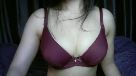   princess   online show from March 9, 2026, 4:11 pm