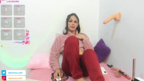 princess_0302 online show from October 28, 2025, 5:00 am