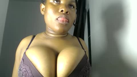 Snapshot of princess_karinaa chatting on April 24, 2026, 8:11 pm Karina online show from April 24, 2026, 8:11 pm