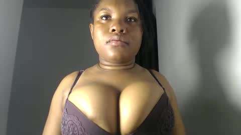 Snapshot of princess_karinaa chatting on May 4, 2026, 5:14 am Karina online show from May 4, 2026, 5:14 am